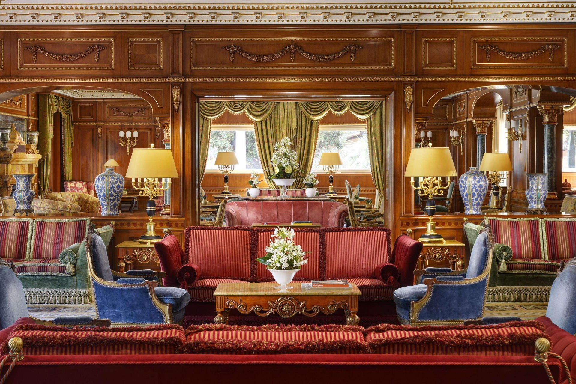 Vista Lobby Parco dei Principi Grand Hotel & SPA - Preferred Hotels & Resorts