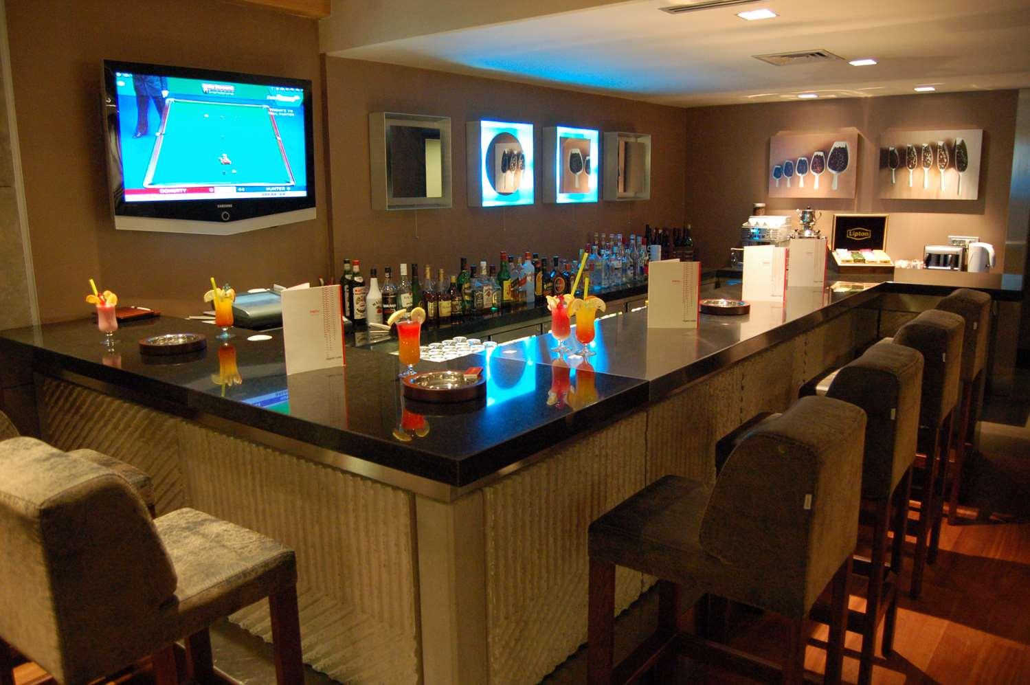 Bar/lounge Nippon Hotel