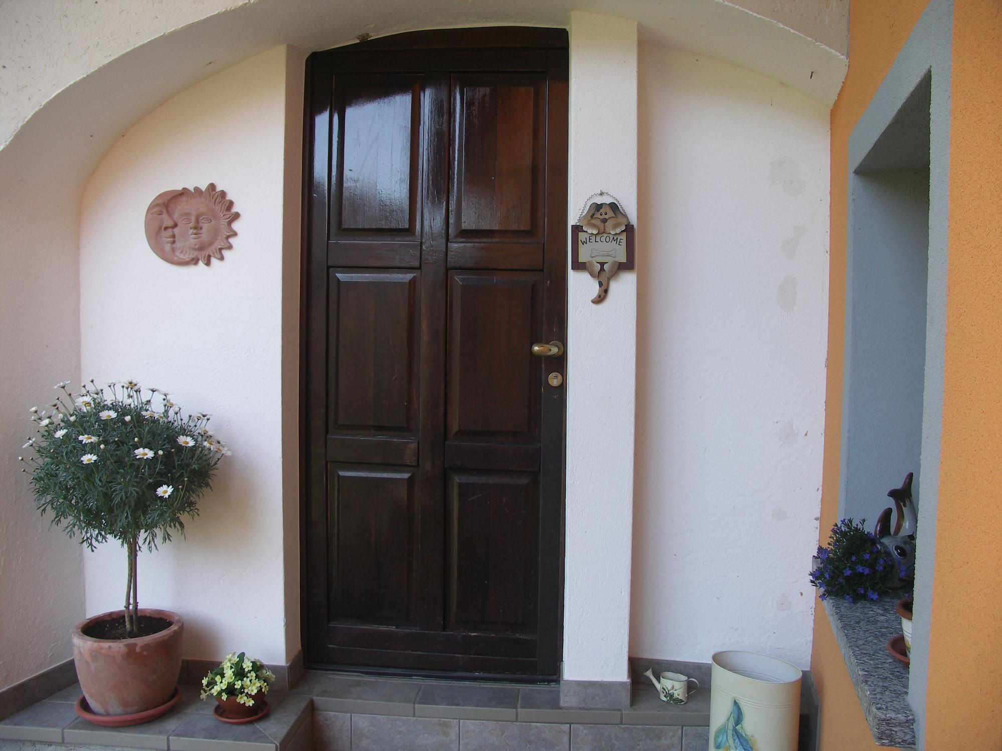 Varios La Casa del Borgo