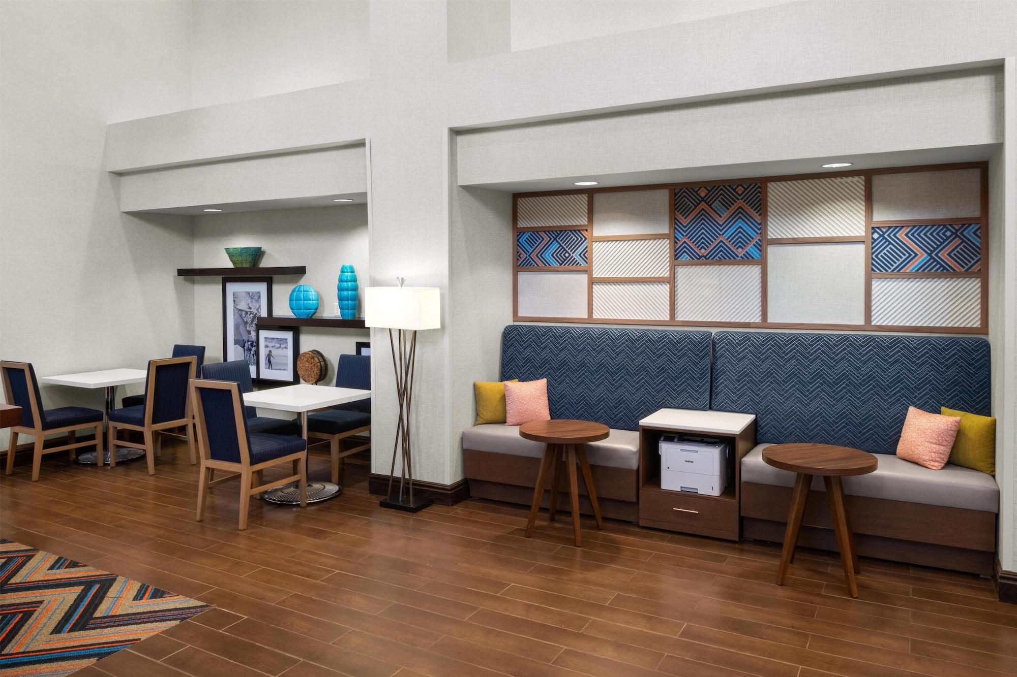 Restaurant Hampton Inn & Suites Arroyo Grande/Pismo Beach Area, CA