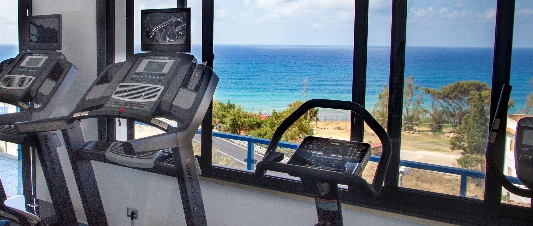 Gimnasio Tus' Hotel