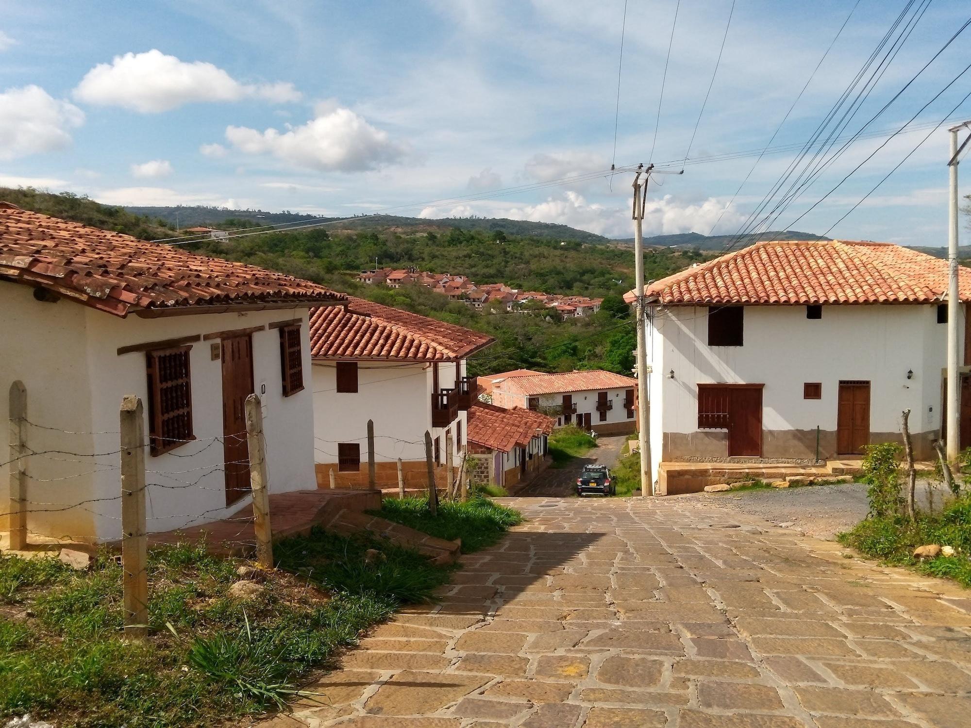 Vista Exterior casa lanu hostal