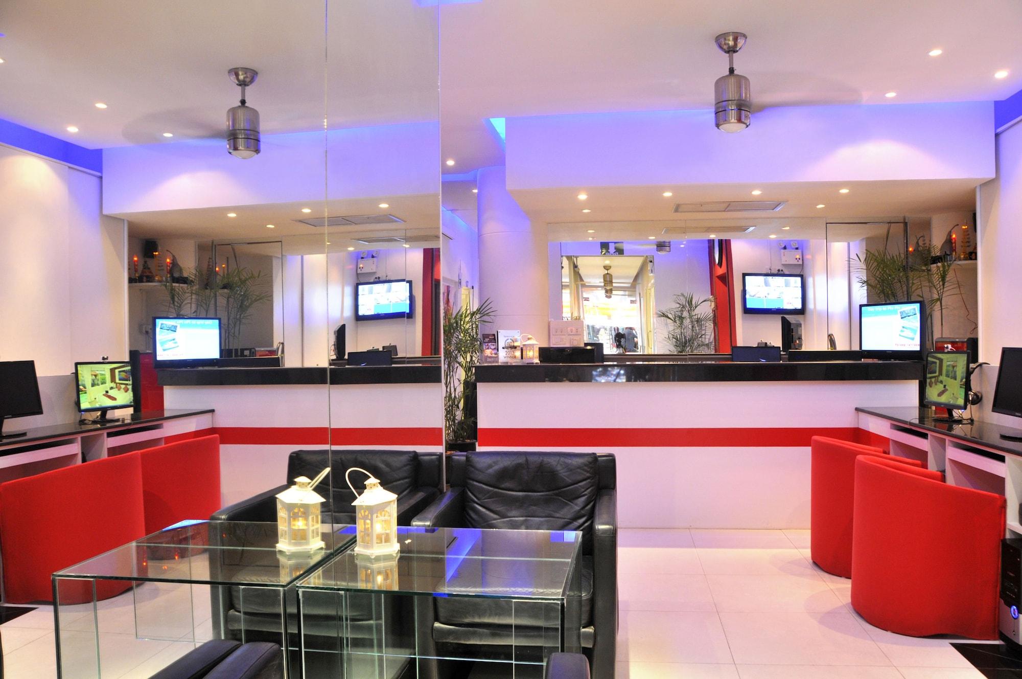 Vista Lobby Patong Terrace