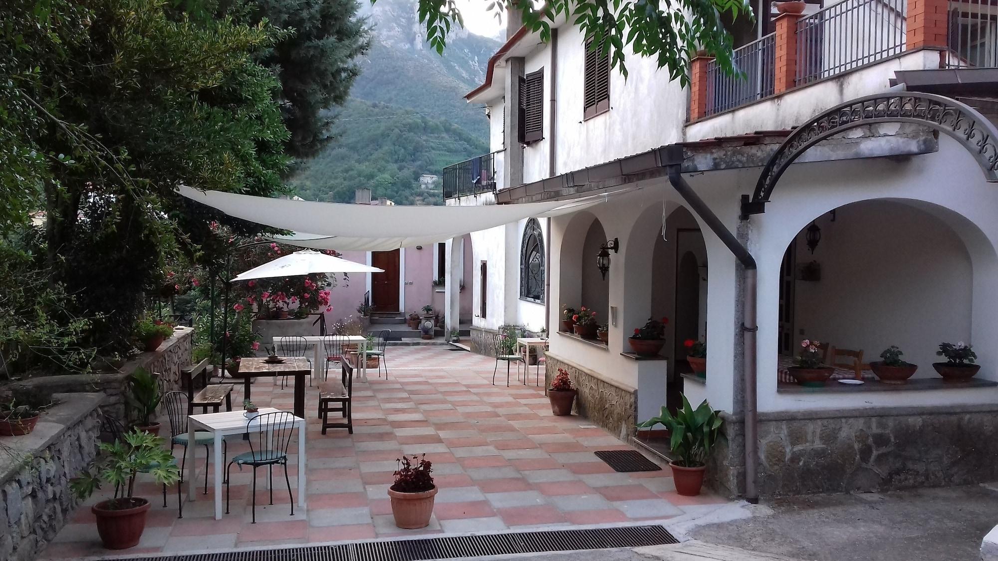 Varios Agriturismo Mare e Monti