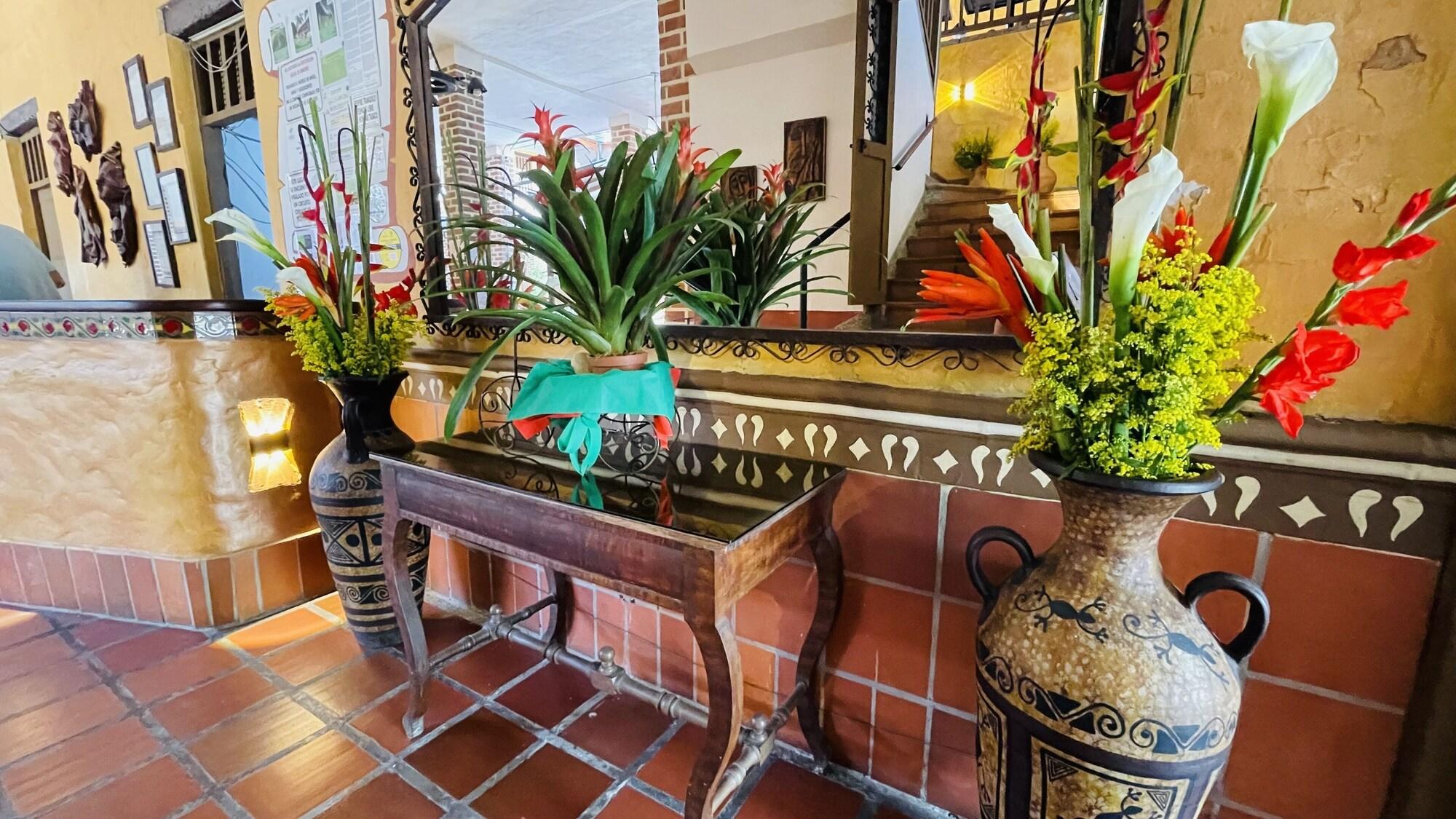 Vista Lobby Hotel Caseron del Parque