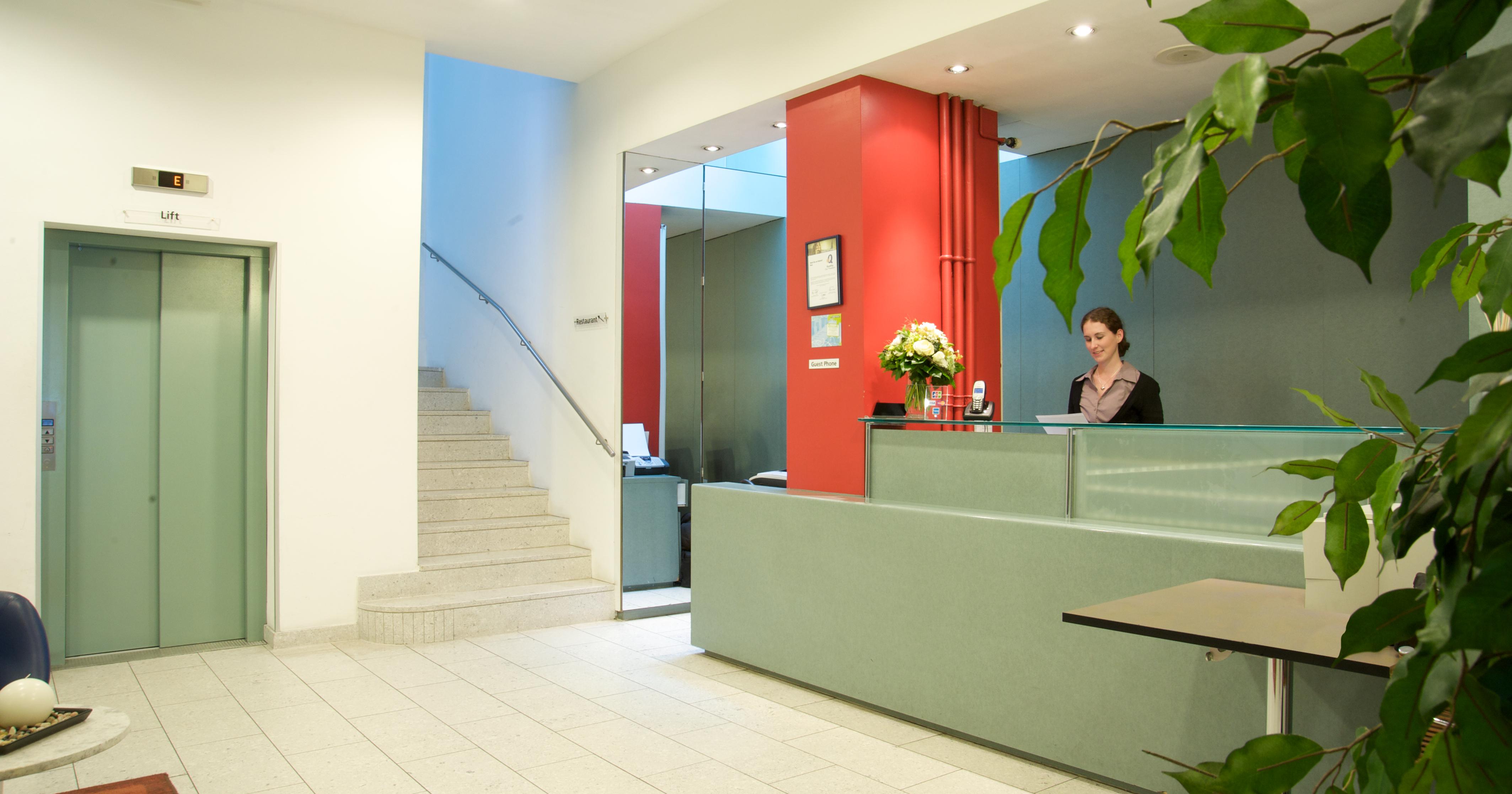 Vista Lobby Hotel City am Bahnhof