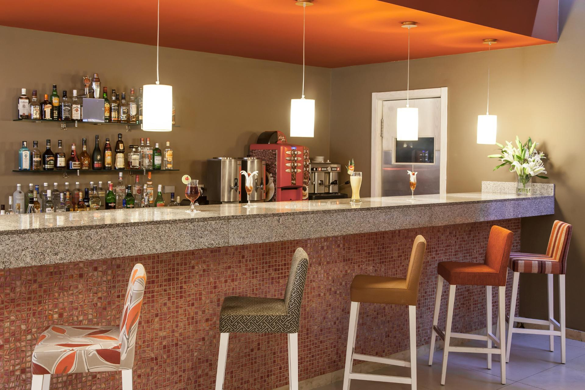 Bar/Salón WHE Bávaro