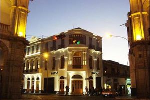 Alojamiento - Hotel Plaza Central