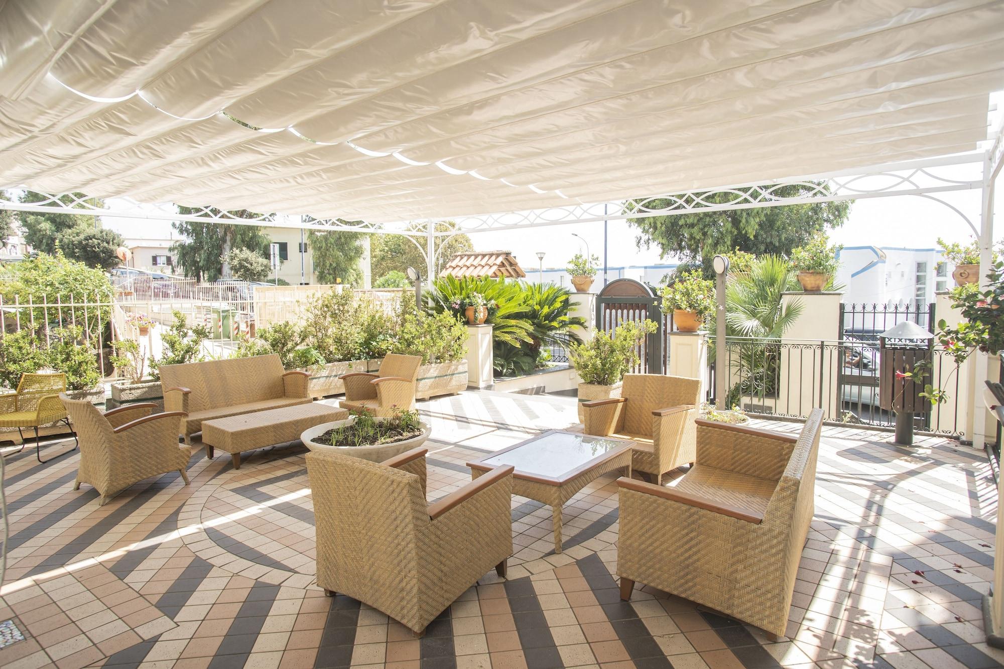 Vista Exterior Villa Luisa Hotel Residence Beauty Farm