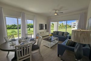 Alquiler Vacacional - Relaxing 2BDR Condo Overlooking Hard Rock Golf