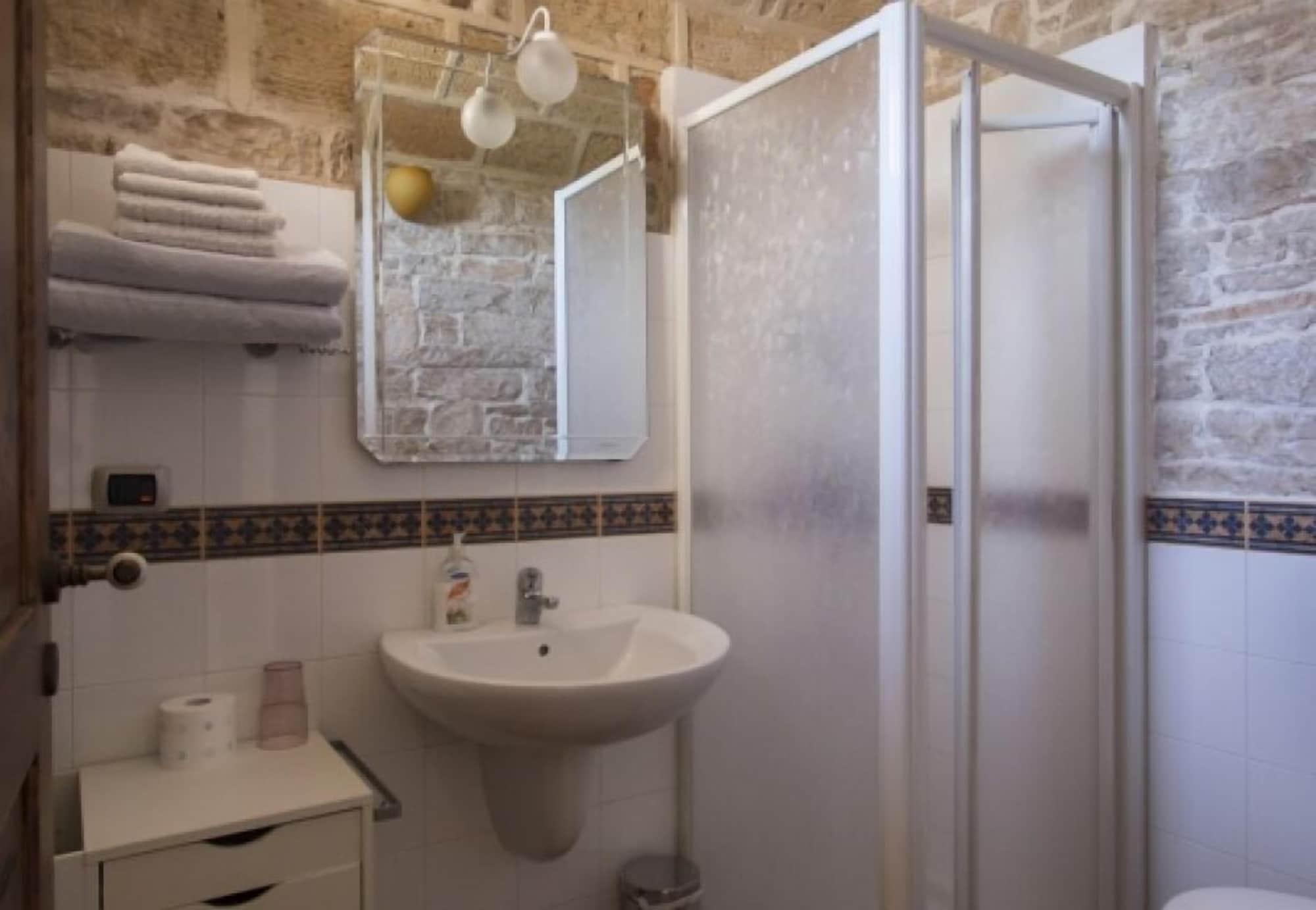 Equipamiento de Habitación Masseria Citulo - Il Pino Grande