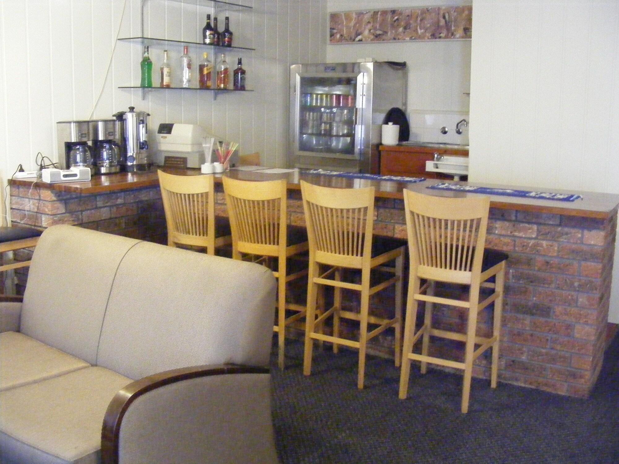 Bar/Salón Titania Motel