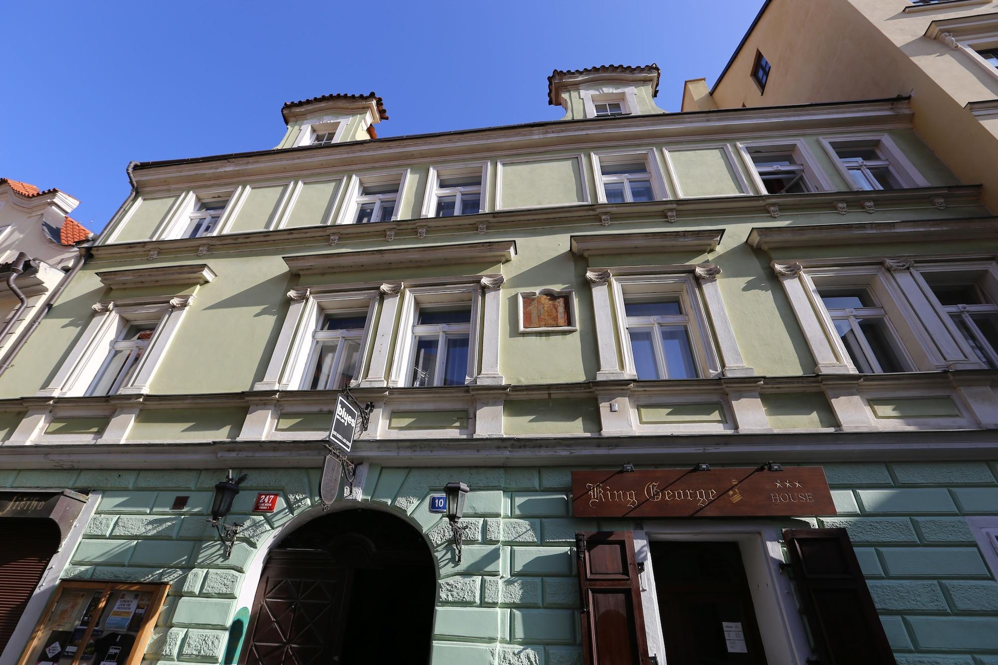 Vista Exterior Hotel King George