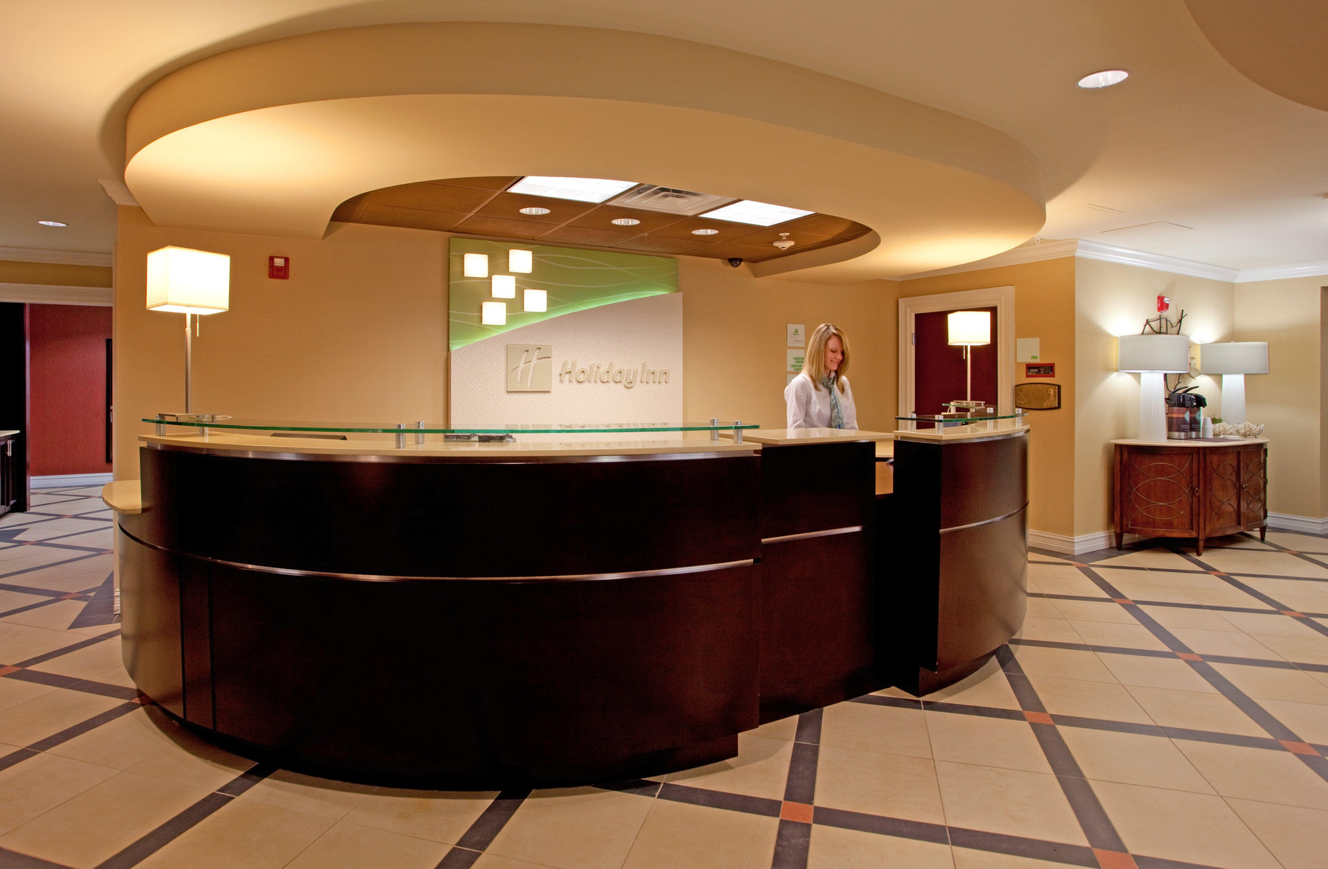Vista Exterior Holiday Inn Anderson