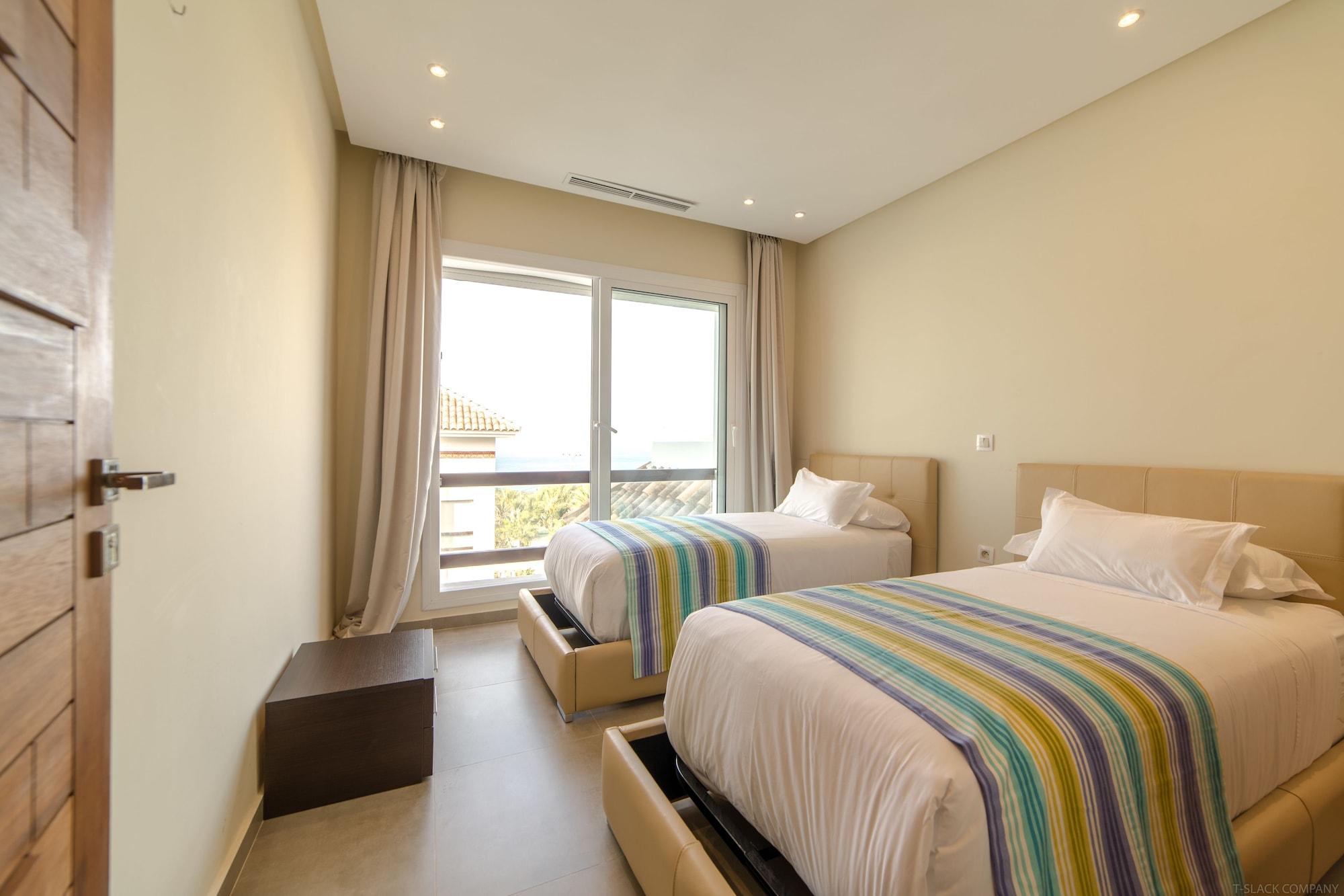 Quarto Mnar Castle Apartments