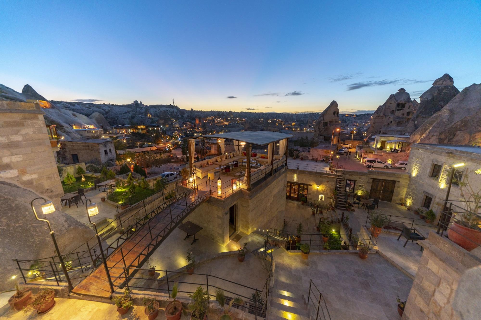 Vista Exterior Artemis Cave Suites - Adults Only