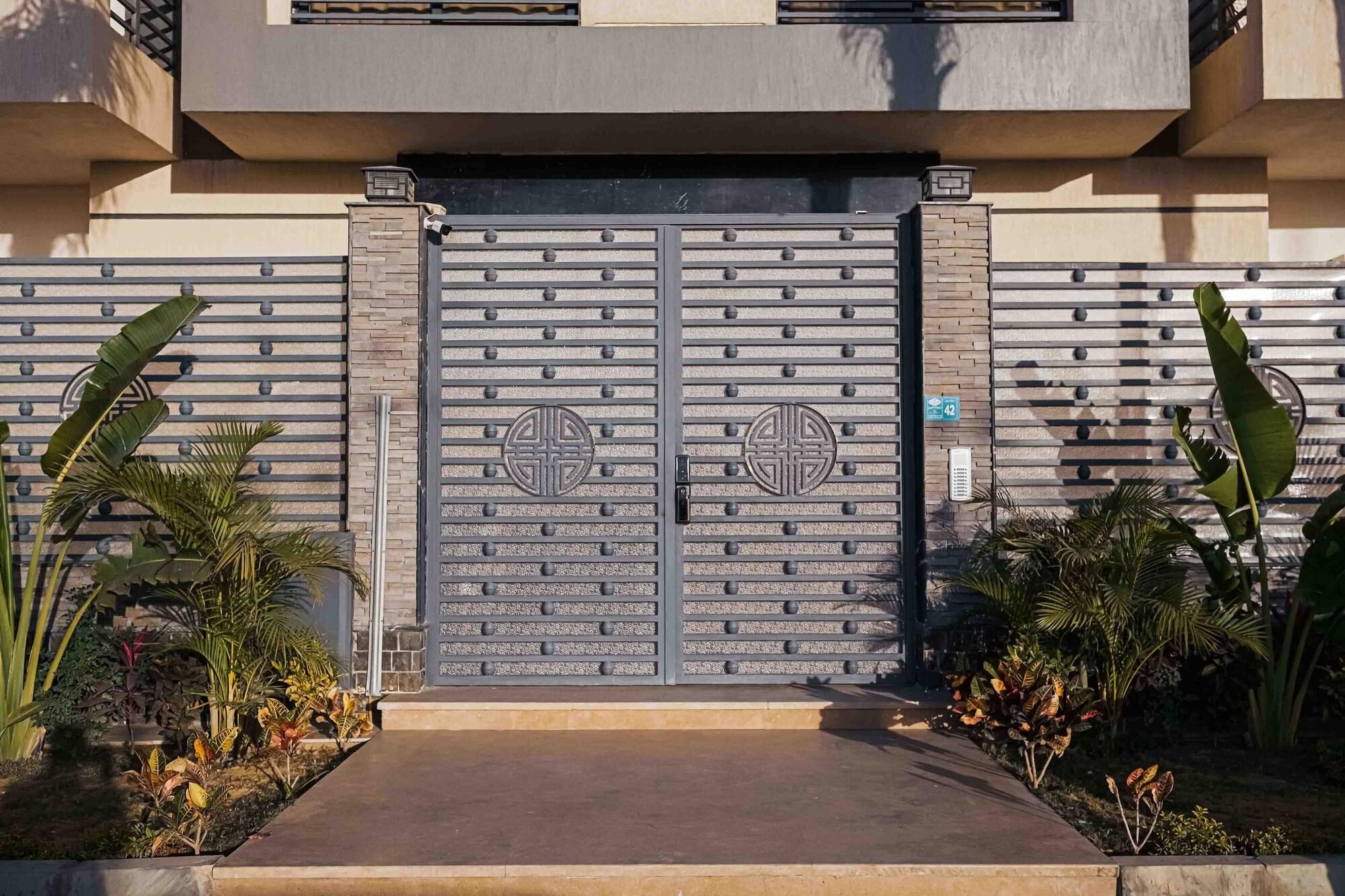 Vista Lobby BIRD NEST Near AUC