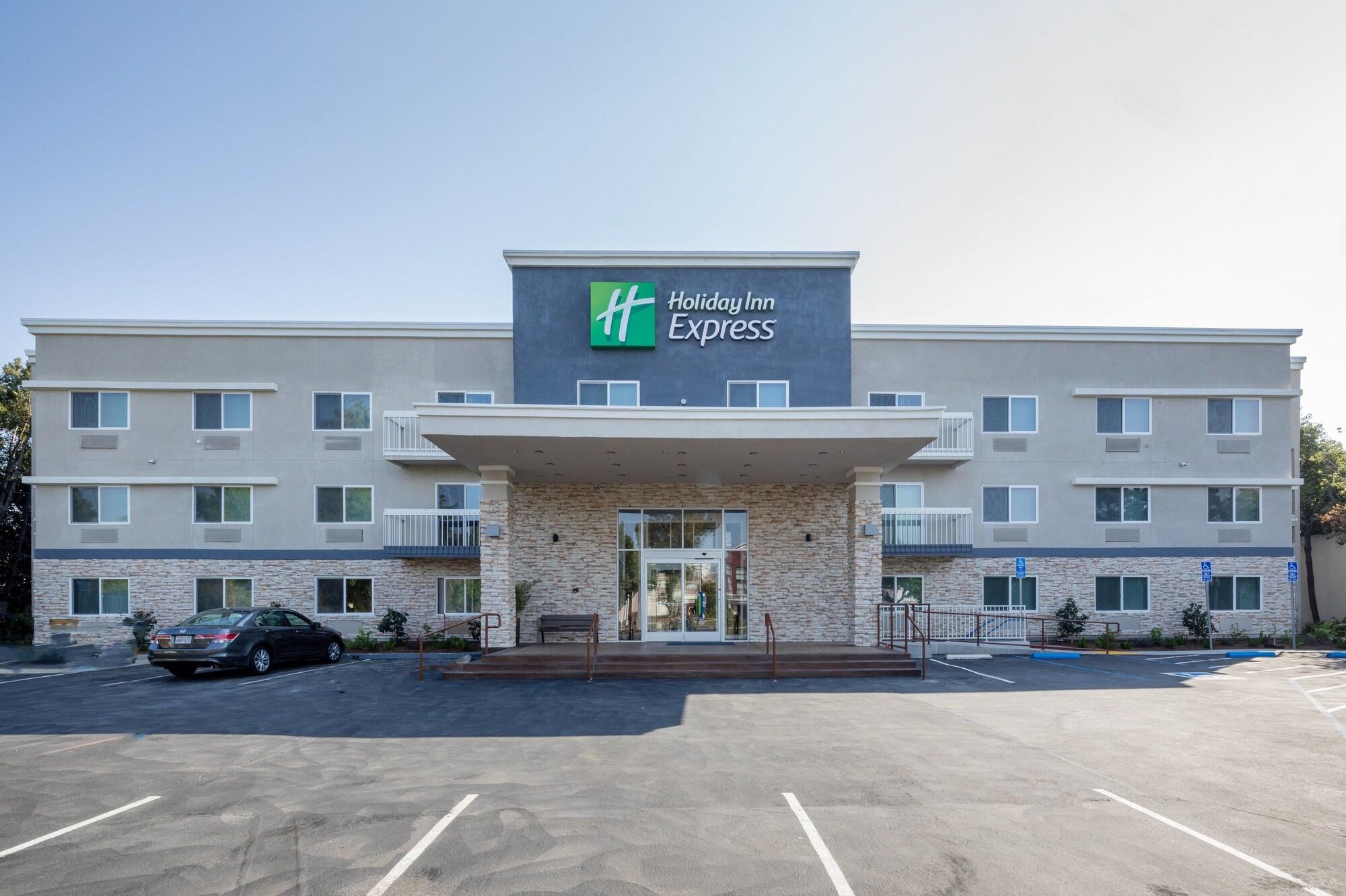 Vista Exterior Holiday Inn Express Sunnyvale - Silicon Valley by IHG