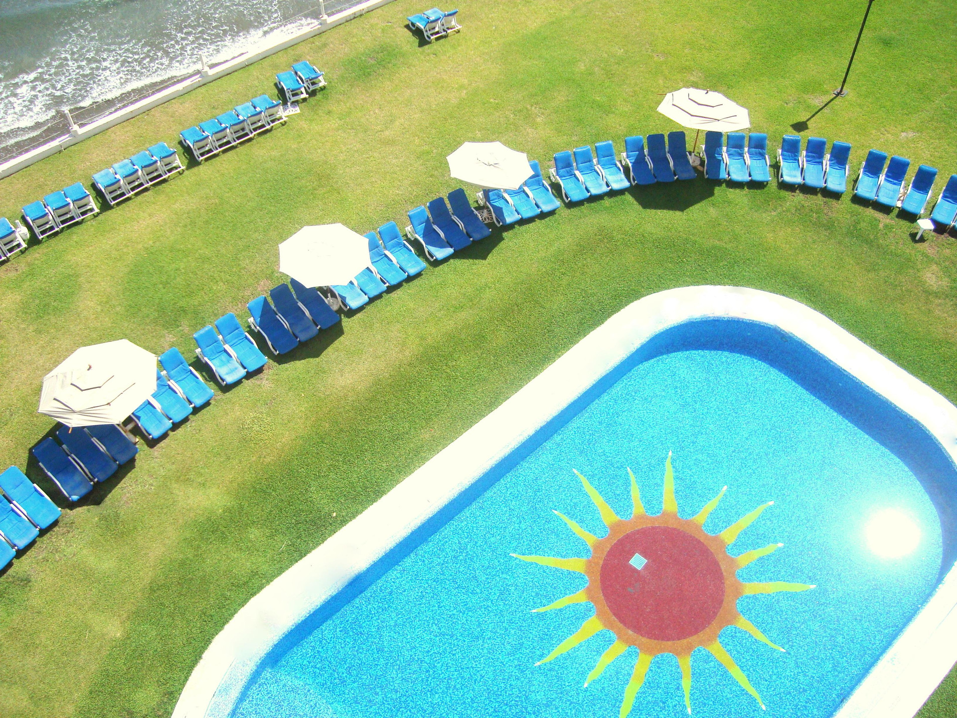 Vista da piscina Hilton Garden Inn Veracruz-Boca del Río