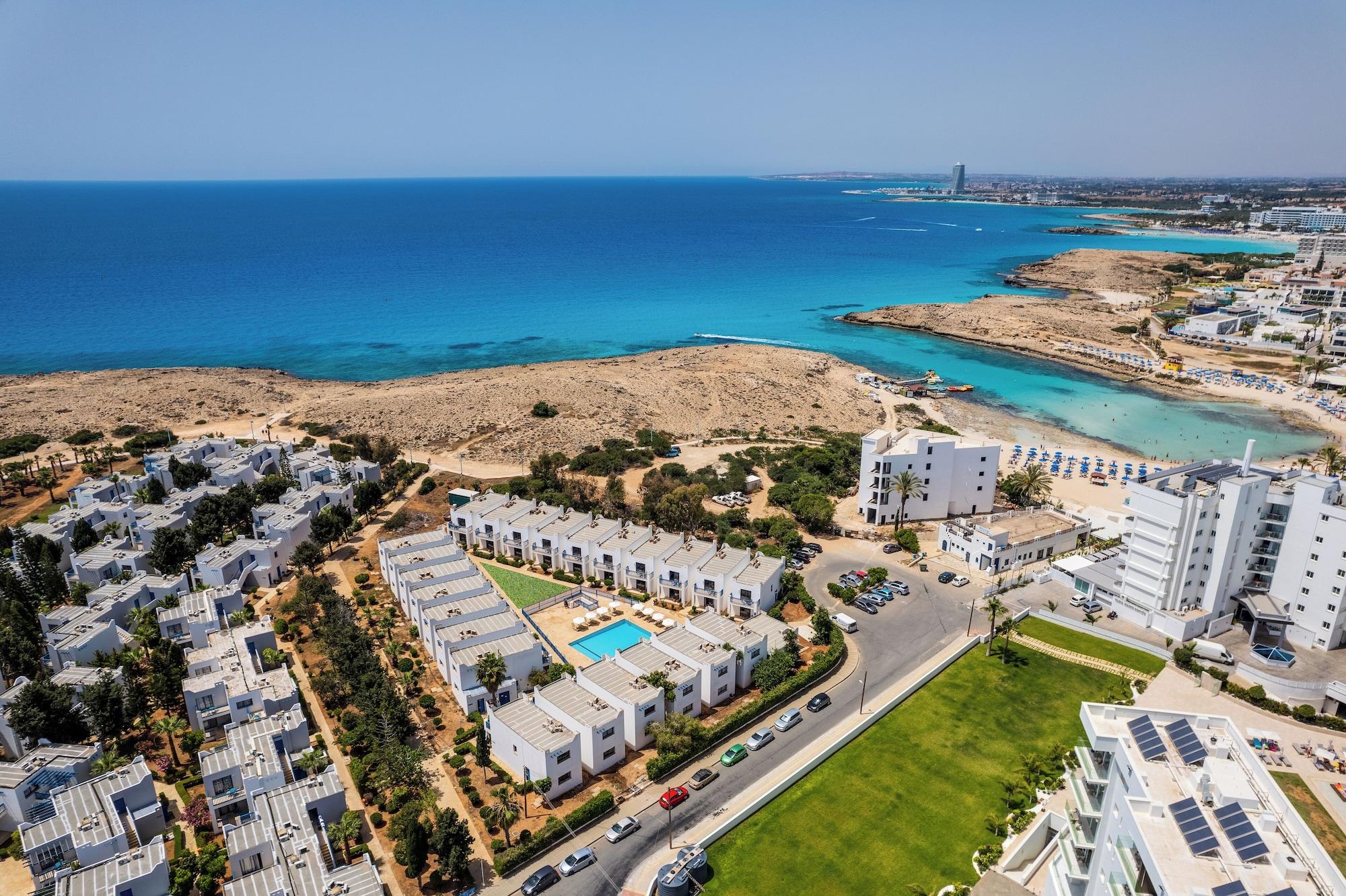 Vista Exterior Kritamo Beach Hotel Apartments