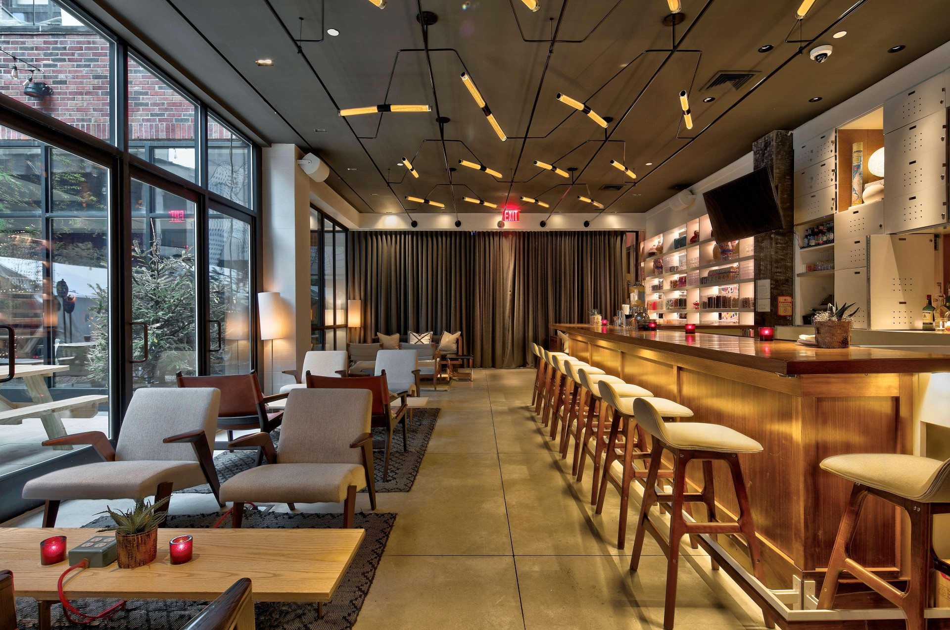 Bar/Salón Arlo SoHo