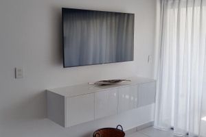 New Modern Decor Apartment Near Ocean