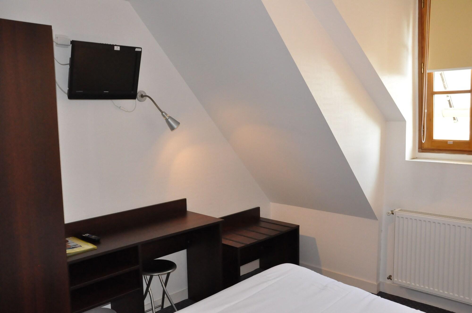 Set de Habitación Le Lorient Hotel