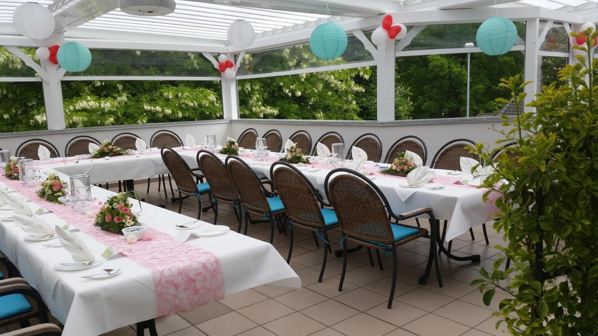Restaurant Hotel & Restaurant Park Cafe ISA