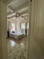 Alquiler Vacacional - Charming 4-bedroom house with AC and fitness room in Biloxi for long term stays