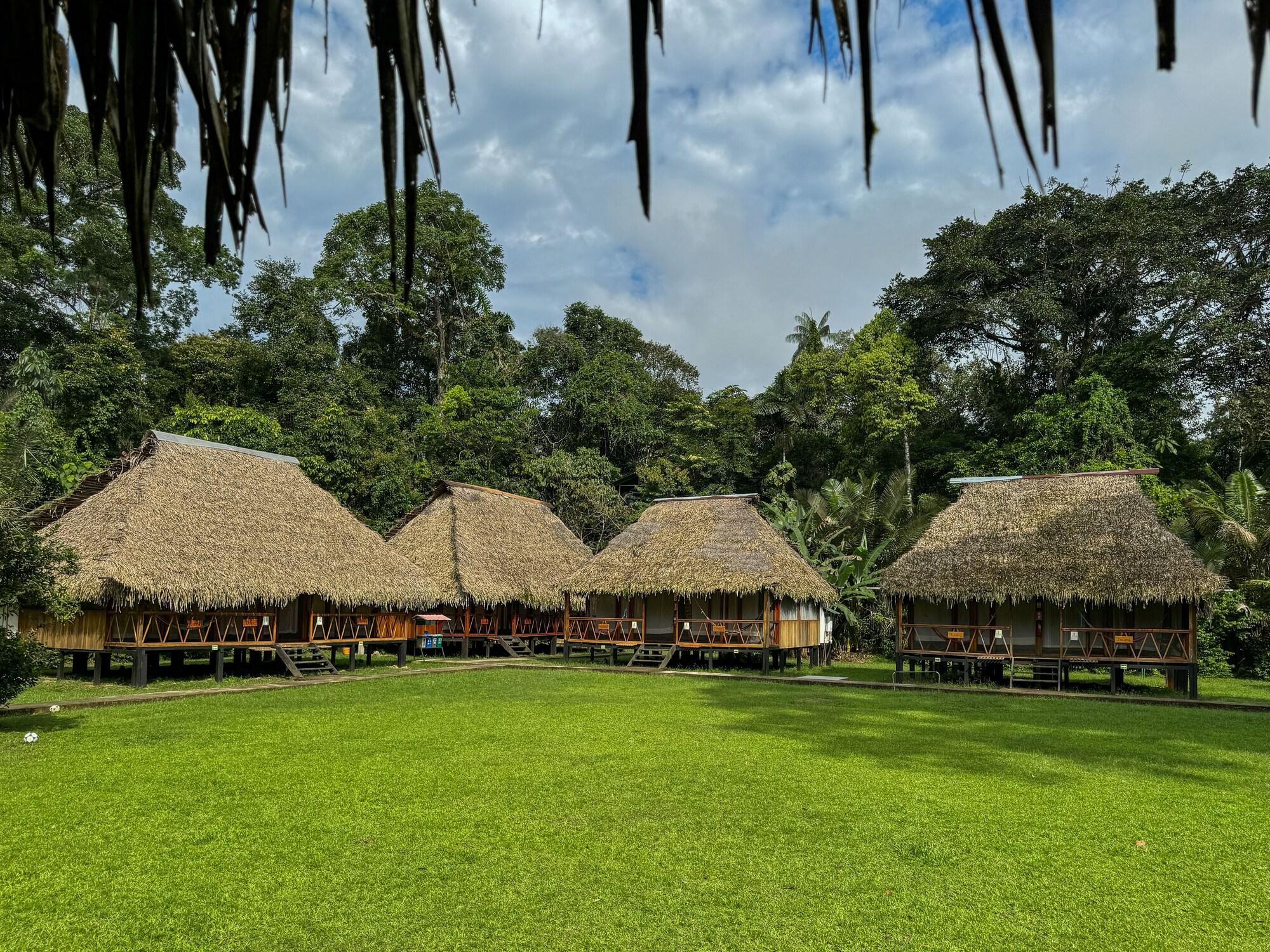 Vista Exterior Nicky Amazon Lodge