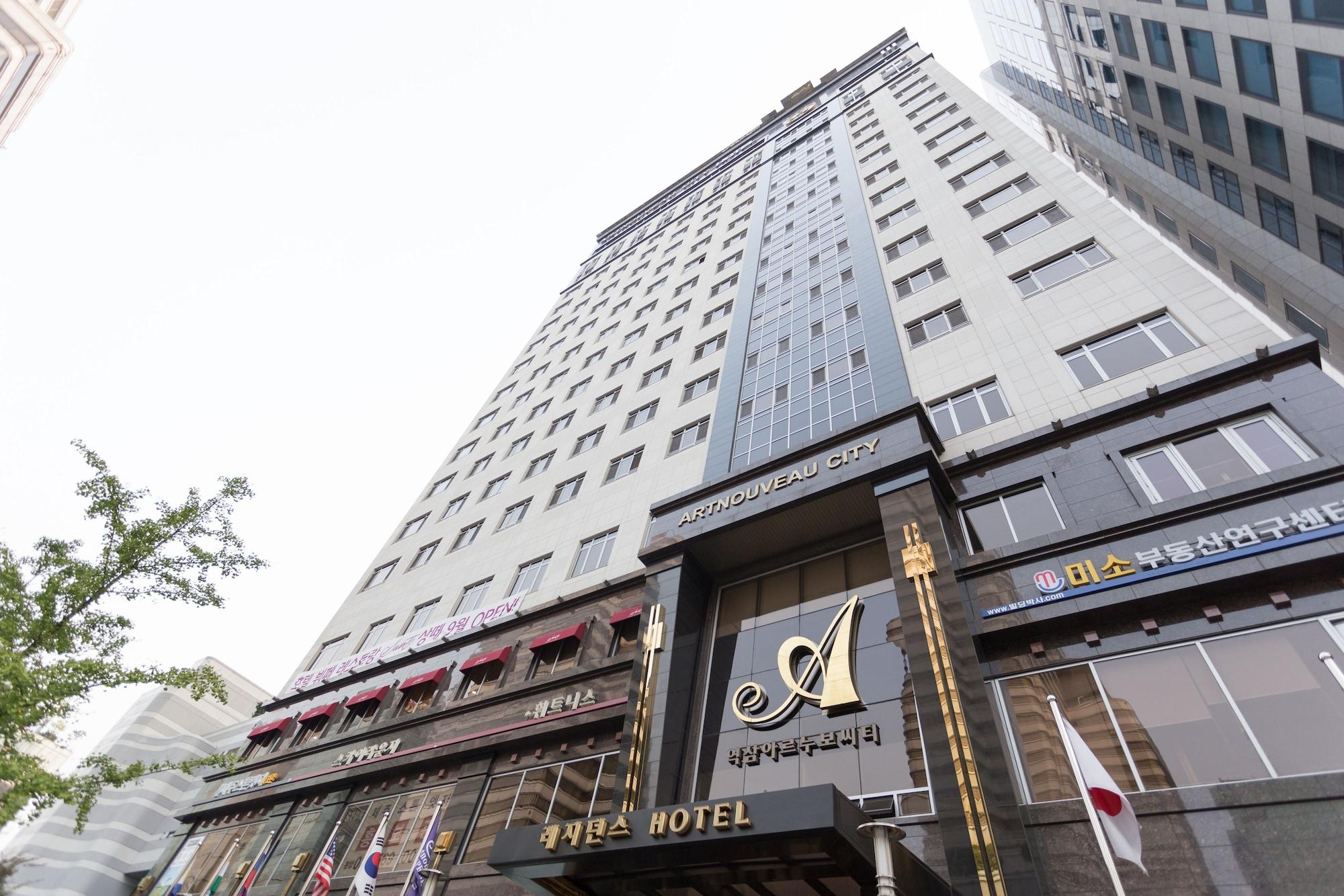 Vista Exterior Yeoksam Artnouveau City Hotel and Residence