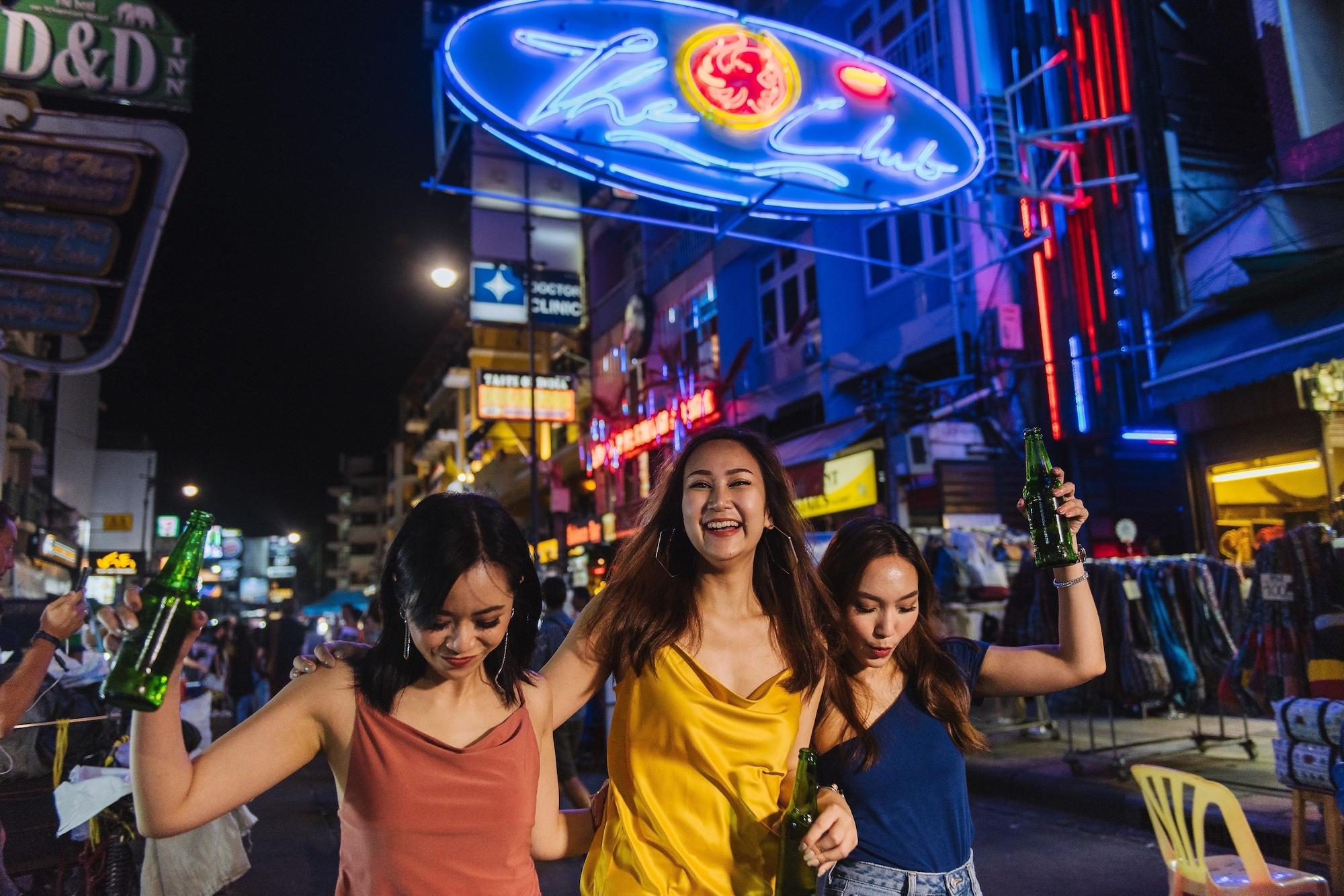 Bar/Salón Holiday Inn Express Bangkok Siam by IHG