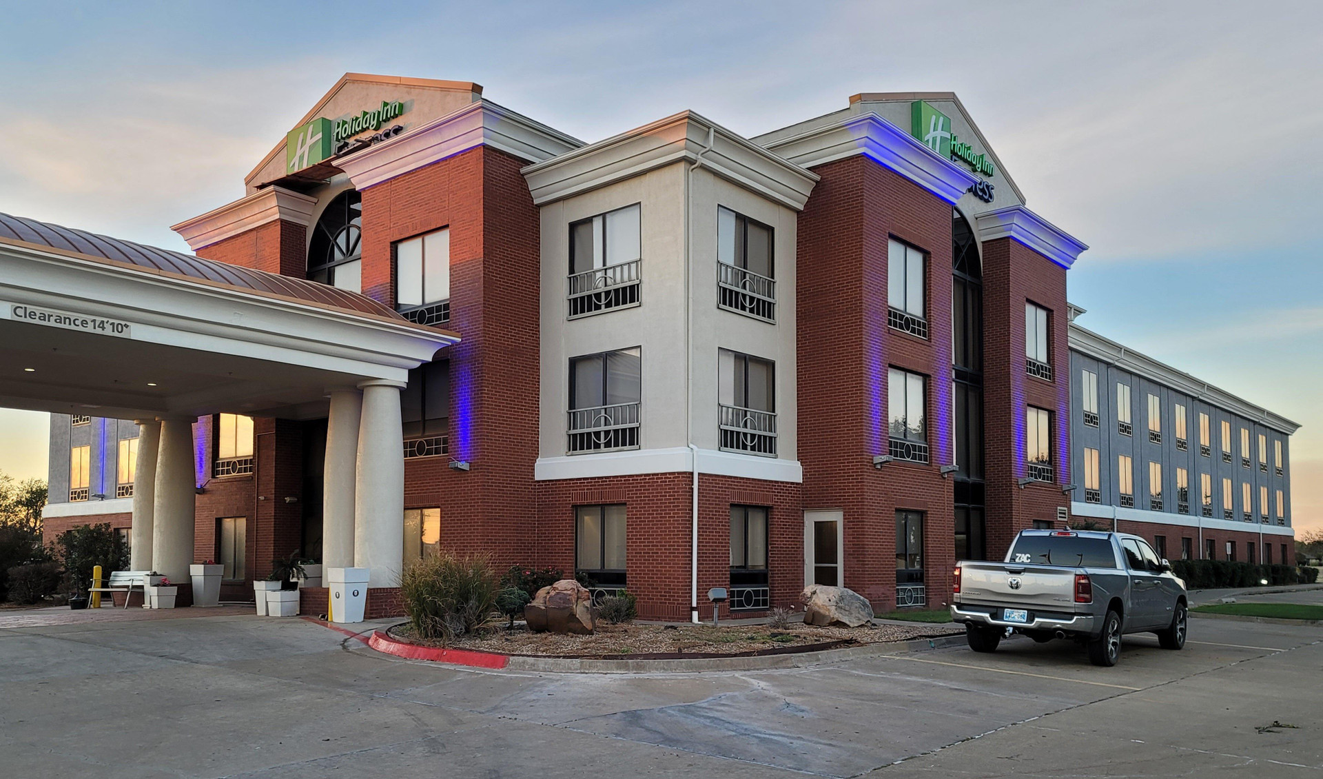 Vista Exterior Holiday Inn Express Hotel & Suites Enid - Highway 412 by IHG