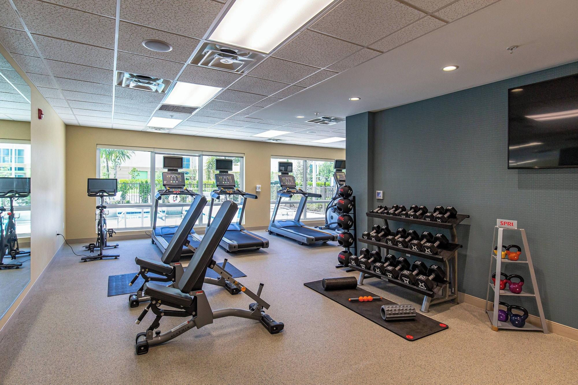 Gimnasio TownePlace Suites by Marriott Naples