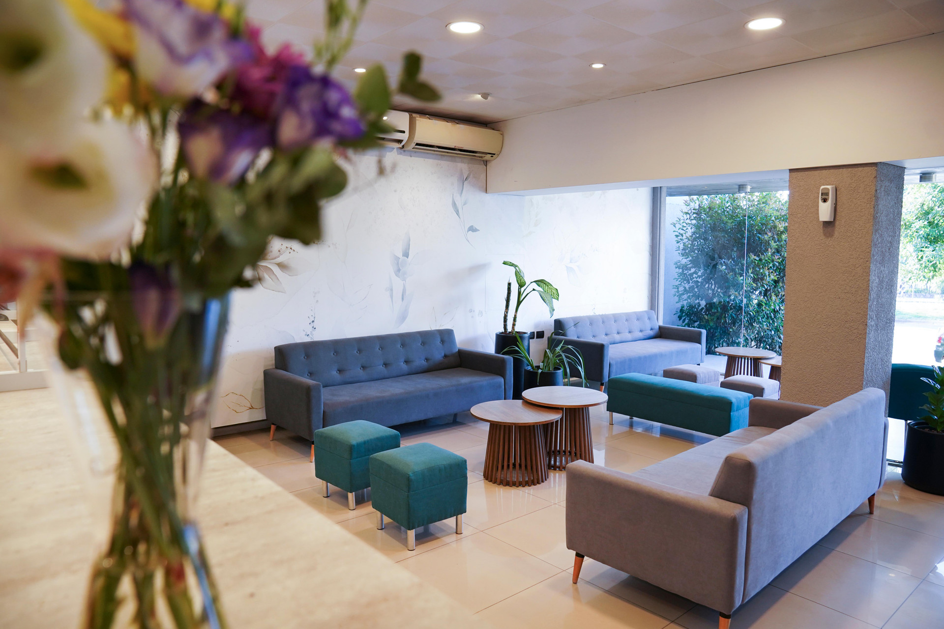 Vista Lobby Alpre Hotel