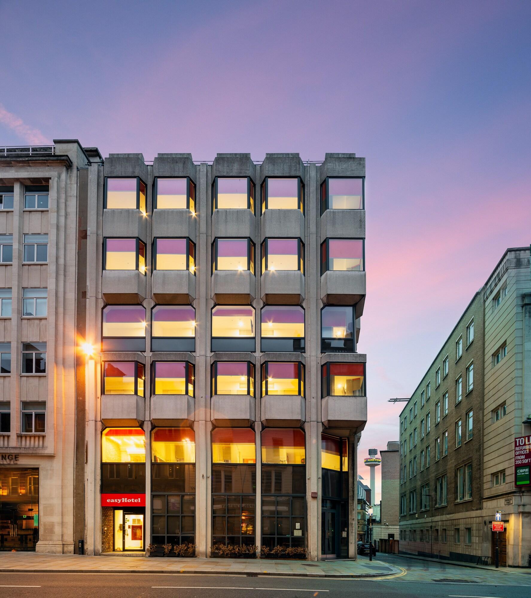 Varios easyHotel Liverpool