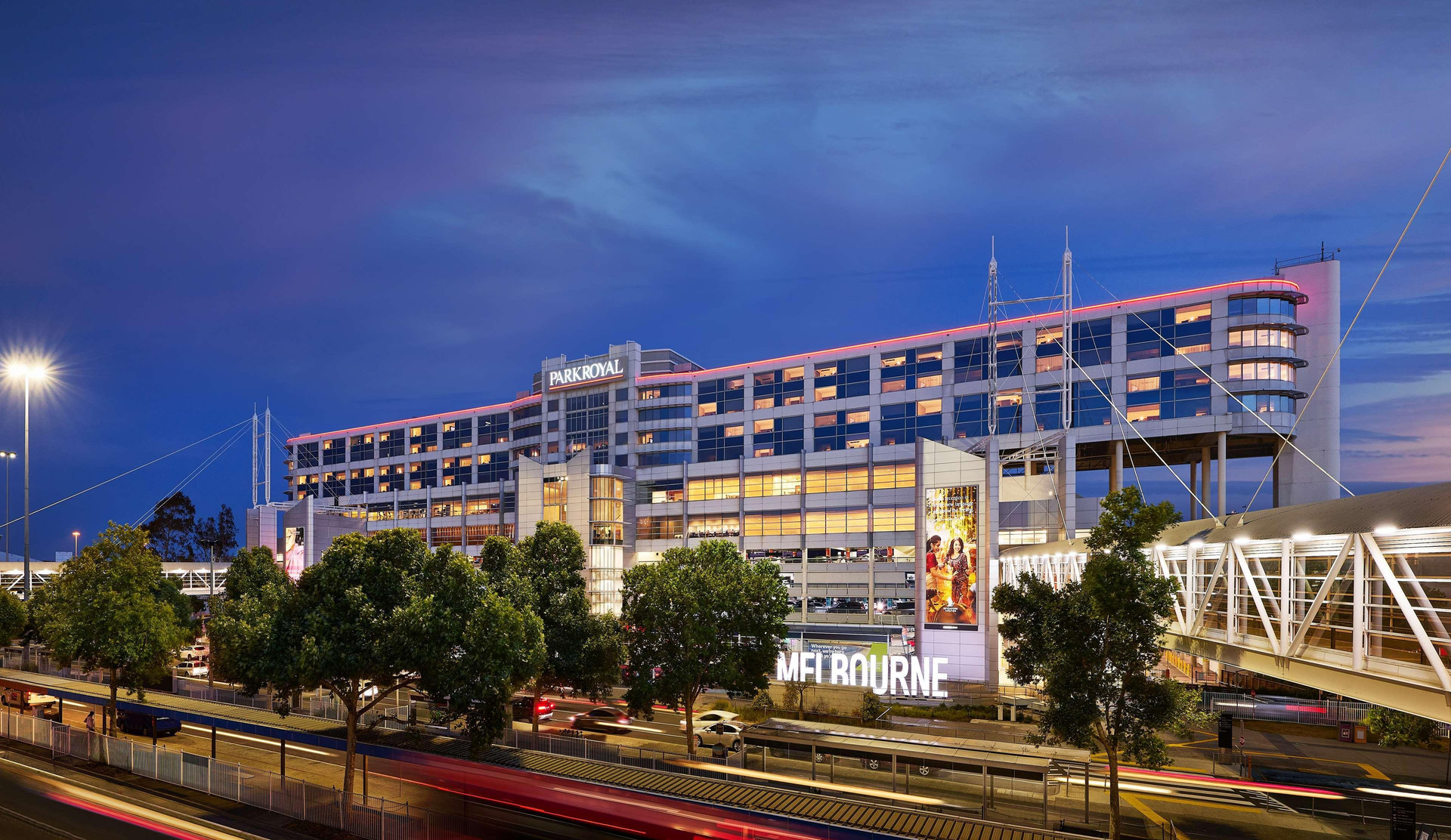 Vista Exterior PARKROYAL Melbourne Airport