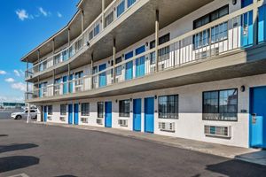 Alojamiento - Rodeway Inn Commerce - Los Angeles