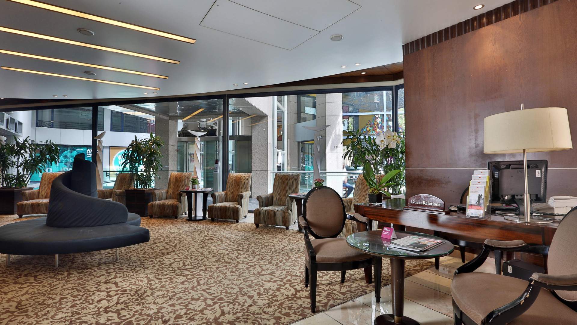 Vista Exterior Crowne Plaza Hotel Beirut by IHG