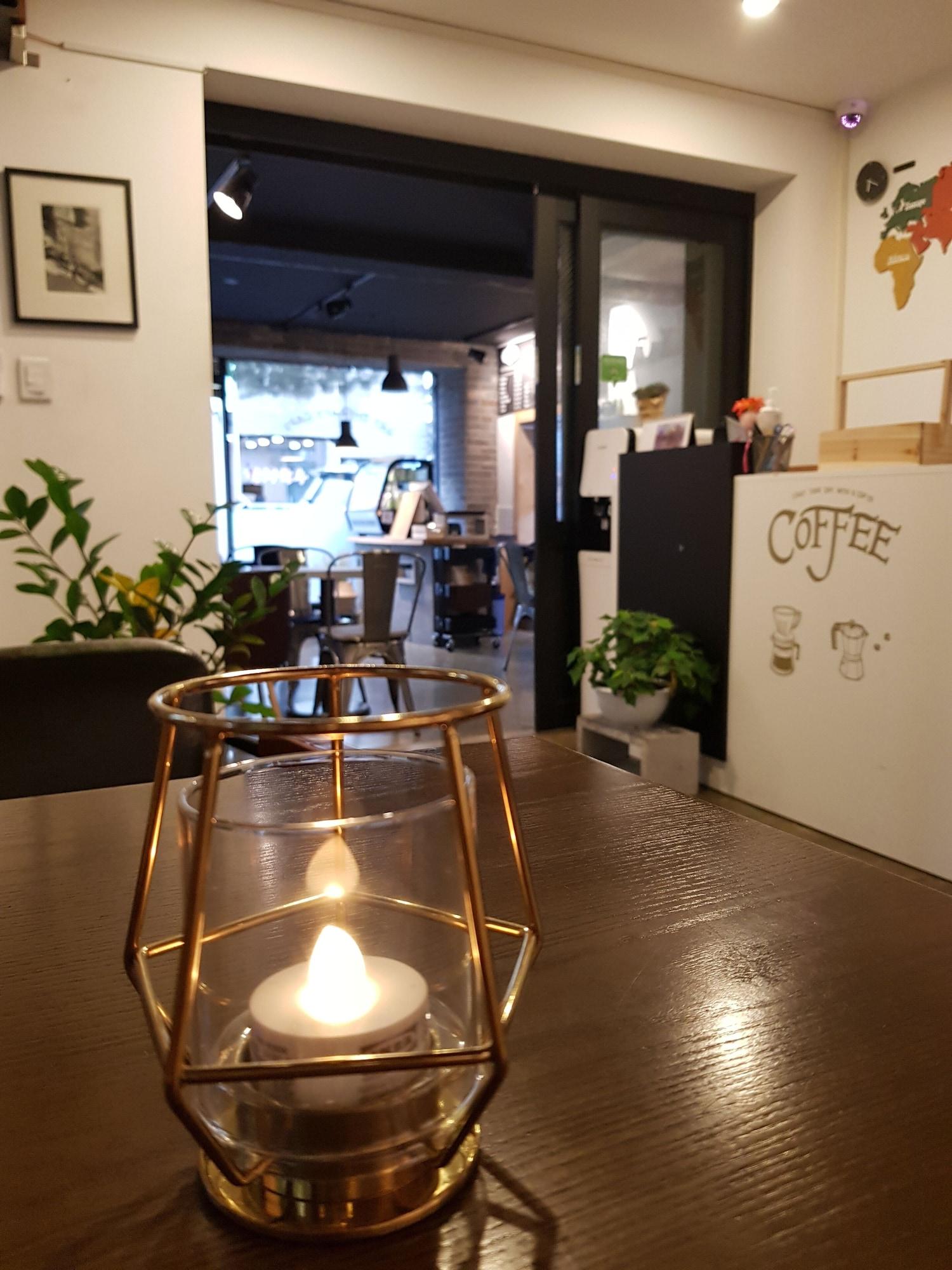 Gimnasio Hi Jun Guesthouse