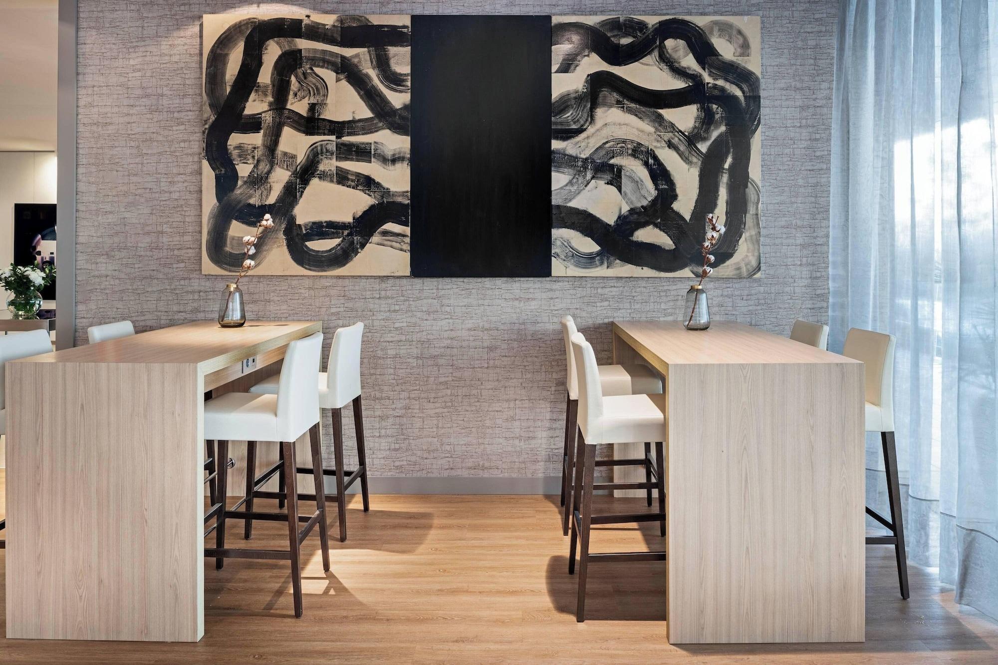 Playa AC Hotel San Sebastián de los Reyes by Marriott