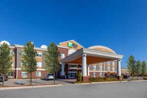 Alojamiento - Holiday Inn Express Hotel & Suites Woodhaven by IHG