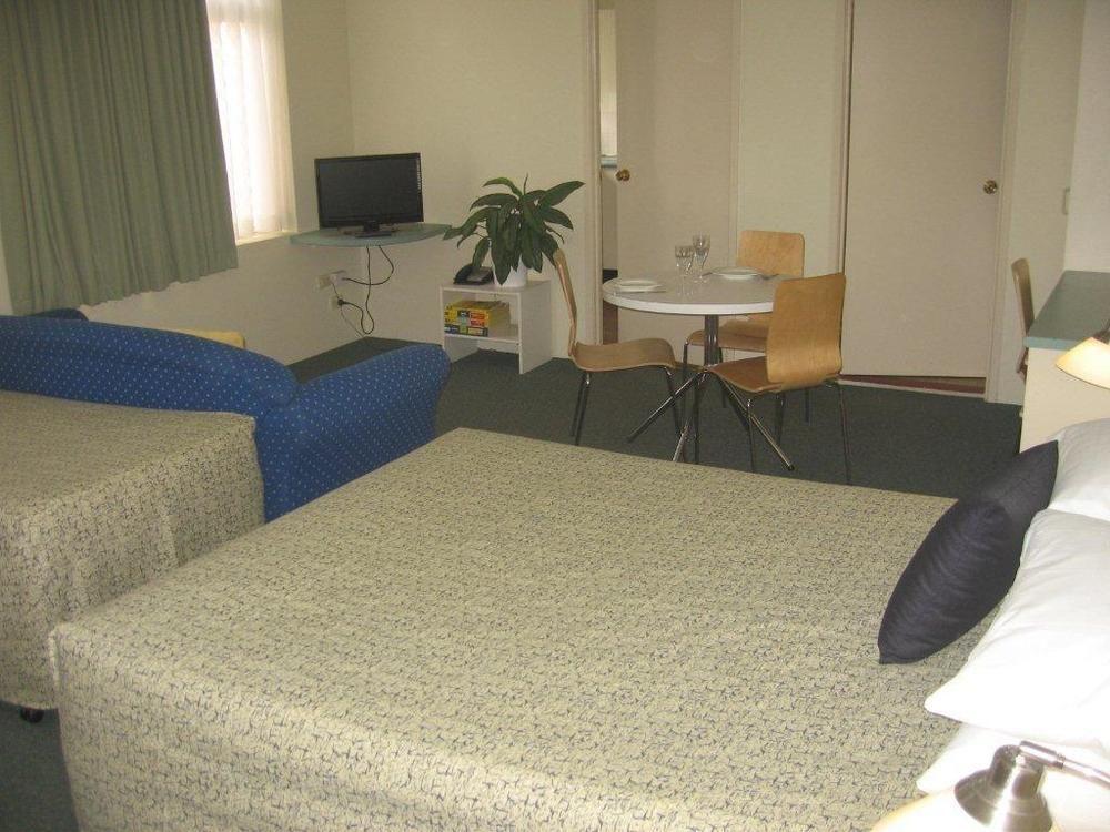 Habitación Paramount Motel