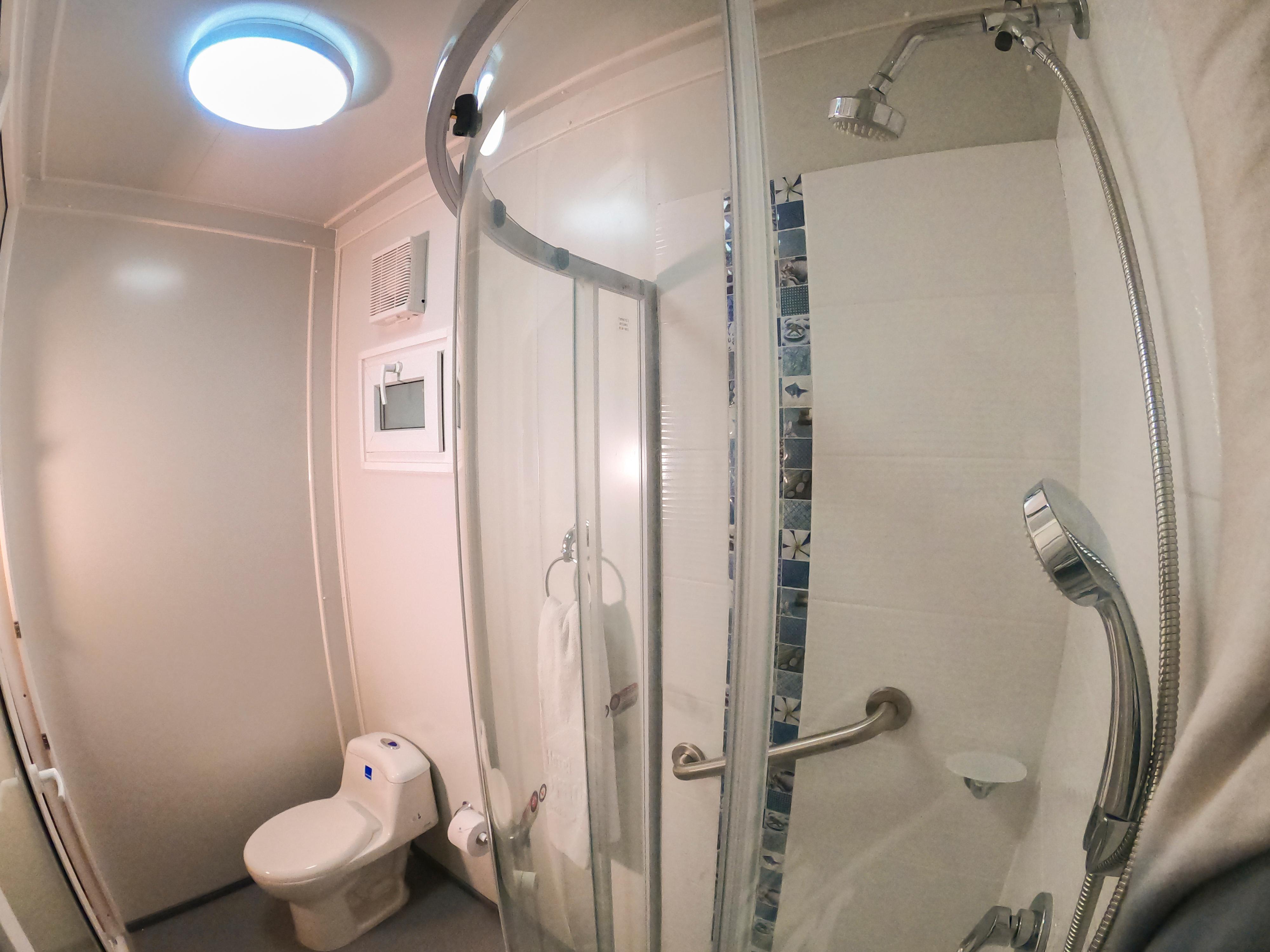 Baño Hotel Reina del Mar By Dorado