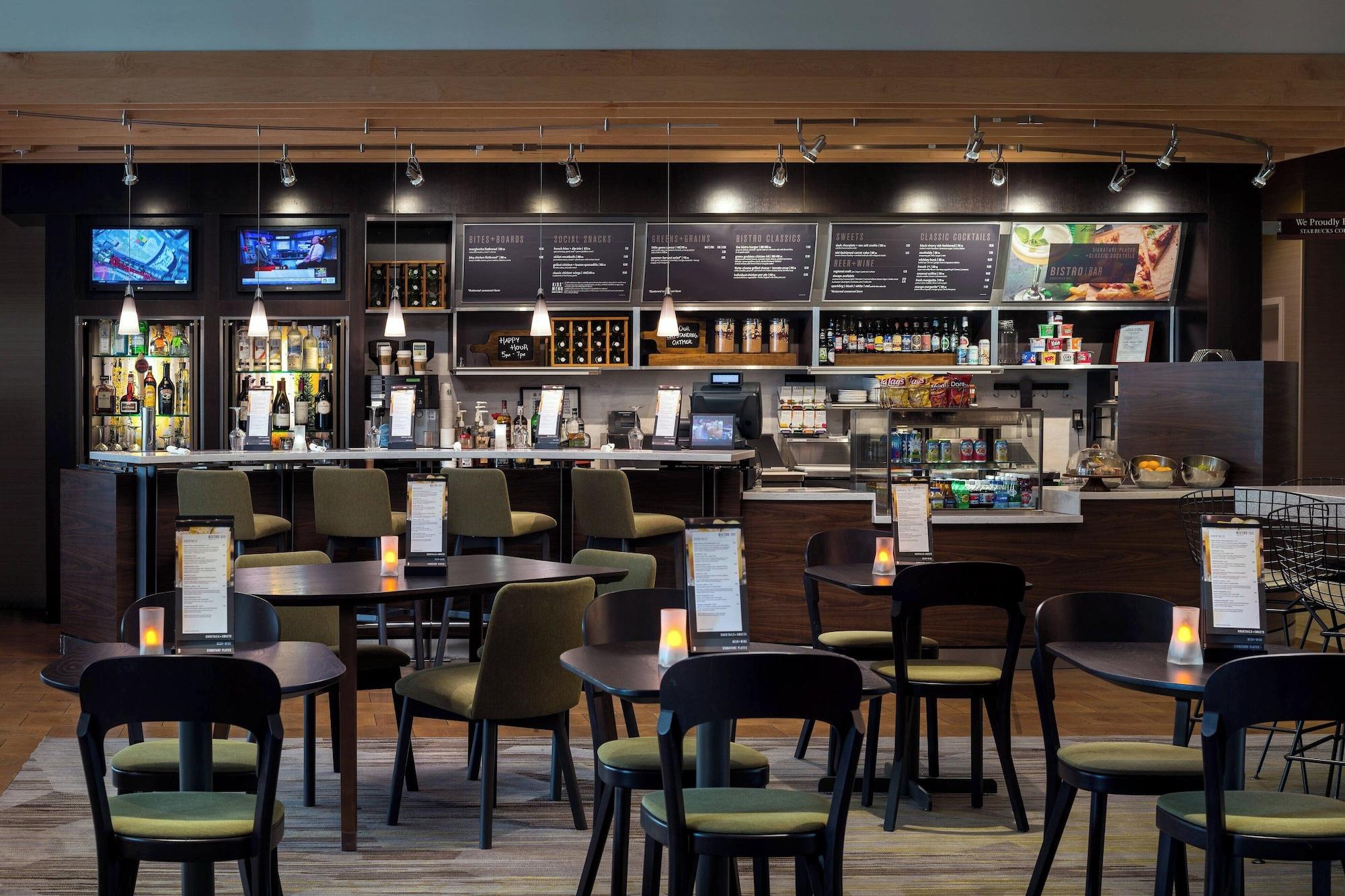 Restaurant Courtyard by Marriott Glenwood Springs