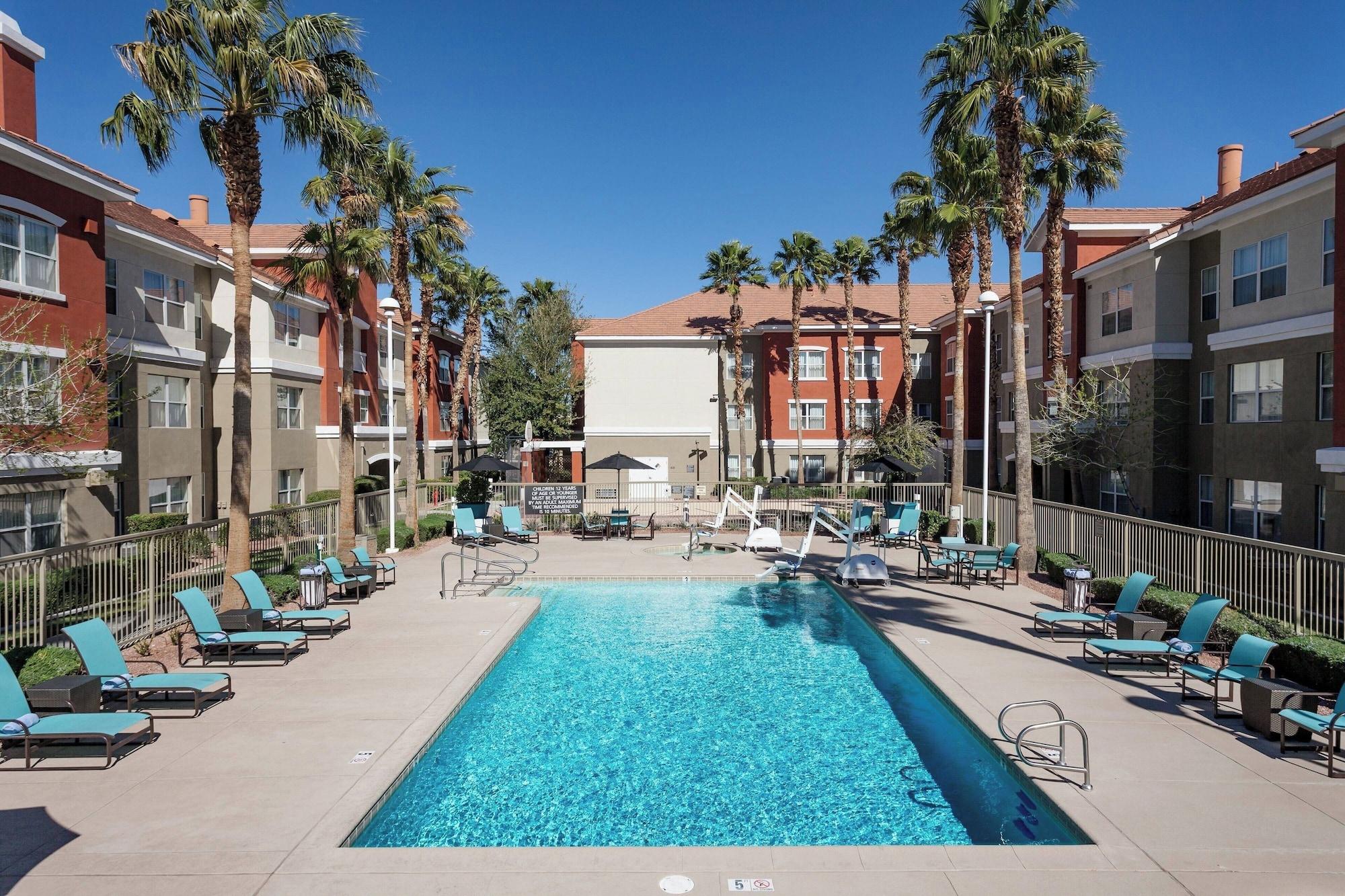 Vista Piscina Residence Inn By Marriott Las Vegas/Green Valley