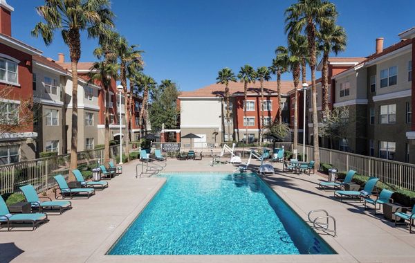 Residence Inn By Marriott Las Vegas/Green Valley - Hoteles con alberca en Las Vegas, Nevada
