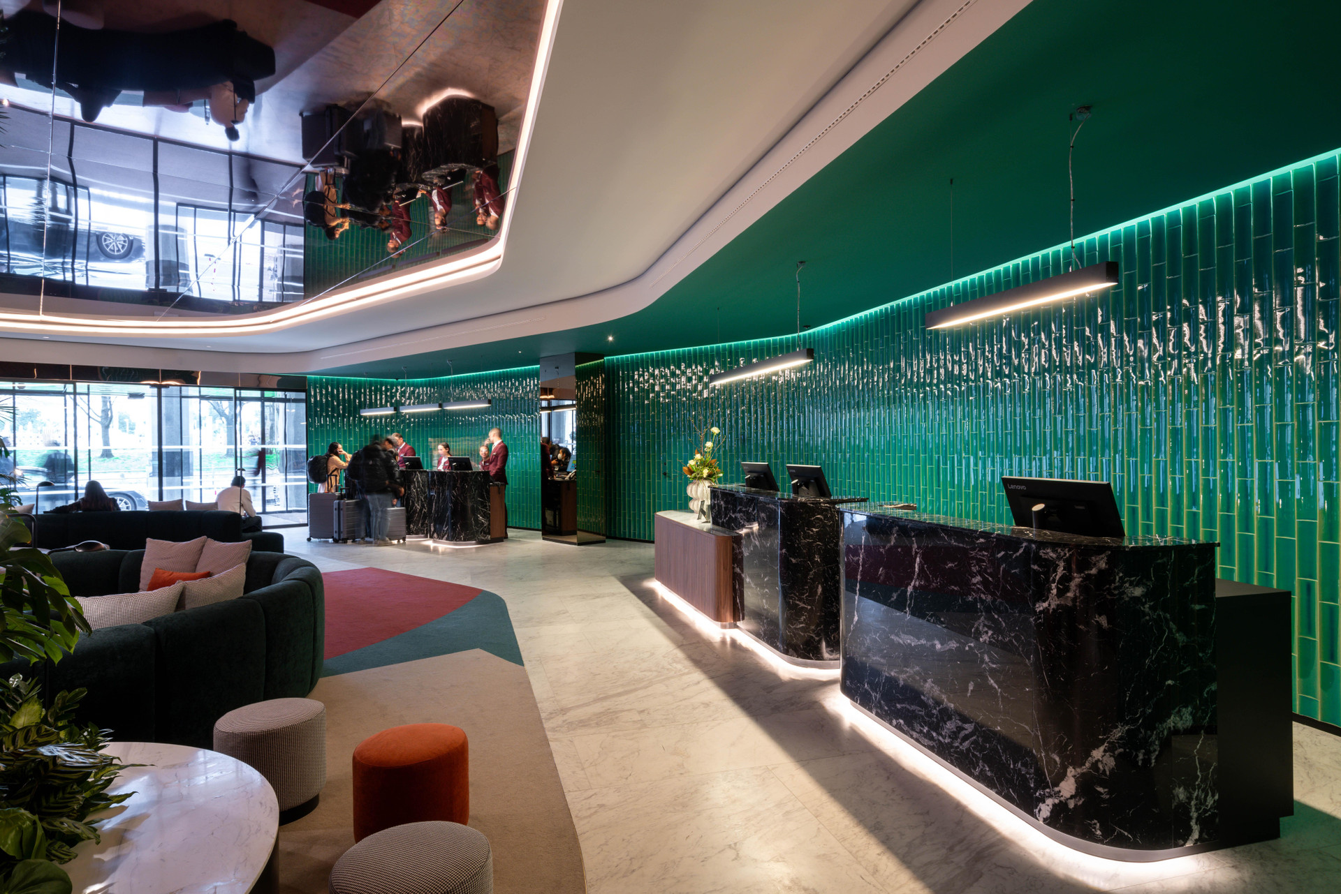 Vista Lobby Hotel Mundial