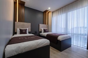 Alojamiento - Fly Point Airport Hotel