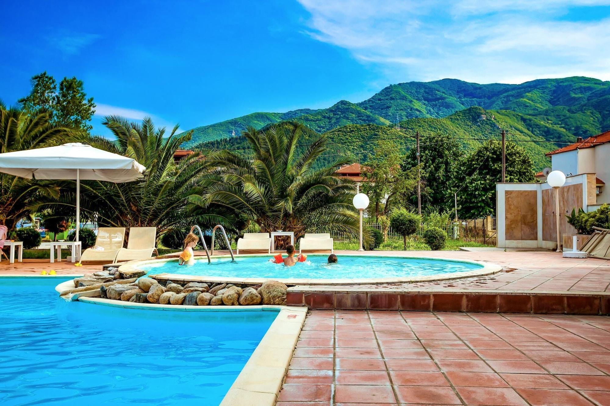 Vista Exterior Stavros Beach Hotel